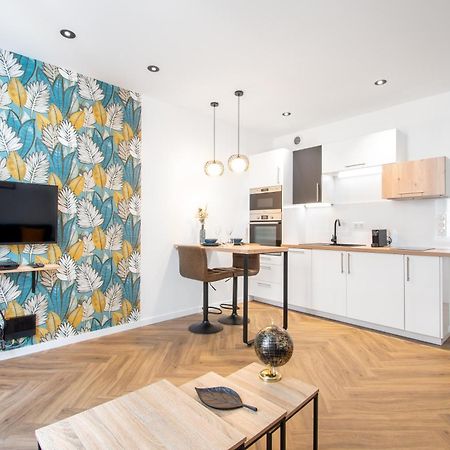 L'Appartement Des Ducs Avec Baignoire Double Nantes Exterior photo