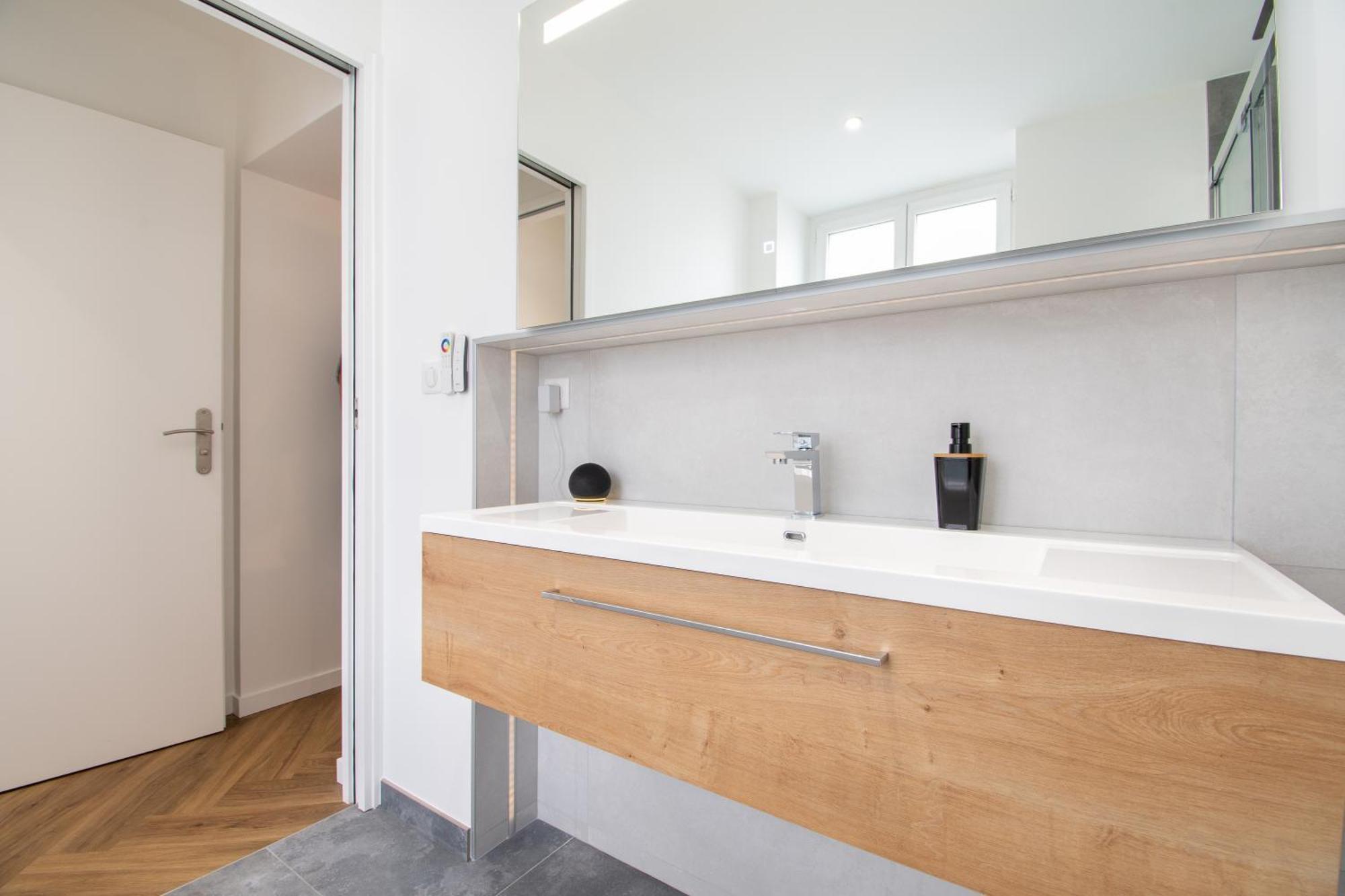 L'Appartement Des Ducs Avec Baignoire Double Nantes Exterior photo