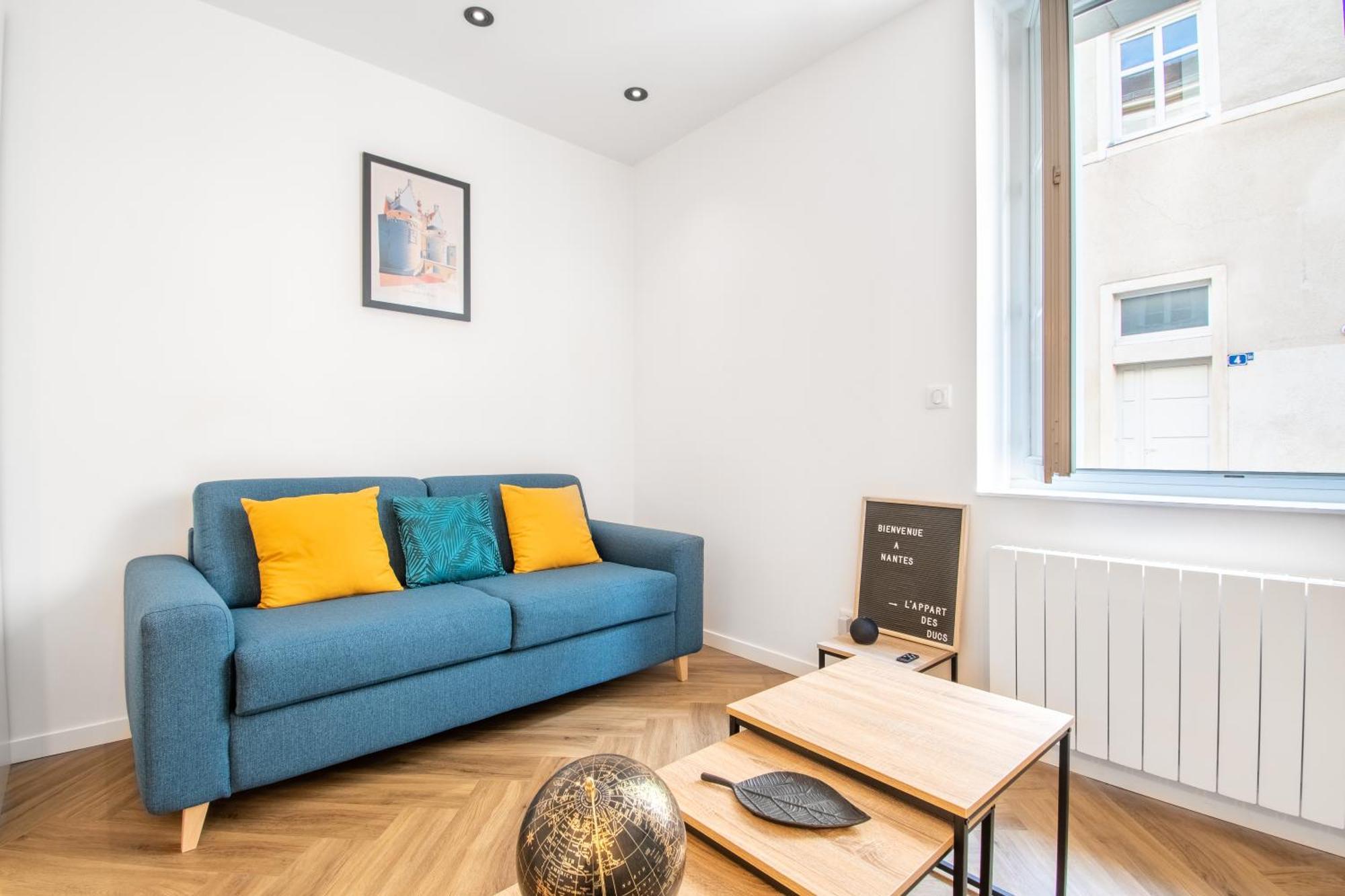 L'Appartement Des Ducs Avec Baignoire Double Nantes Exterior photo